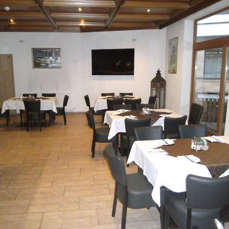 Gasthof Hotel Kirchenwirt ツェル・アム・ツィラー エクステリア 写真