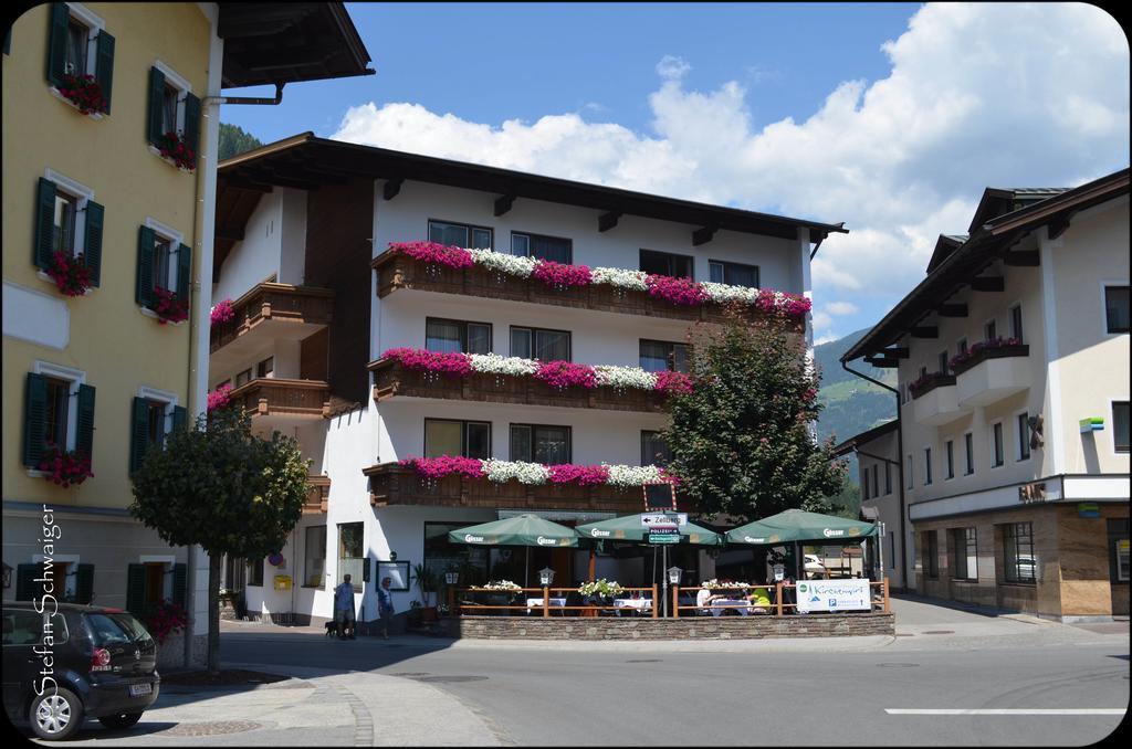 Gasthof Hotel Kirchenwirt ツェル・アム・ツィラー エクステリア 写真