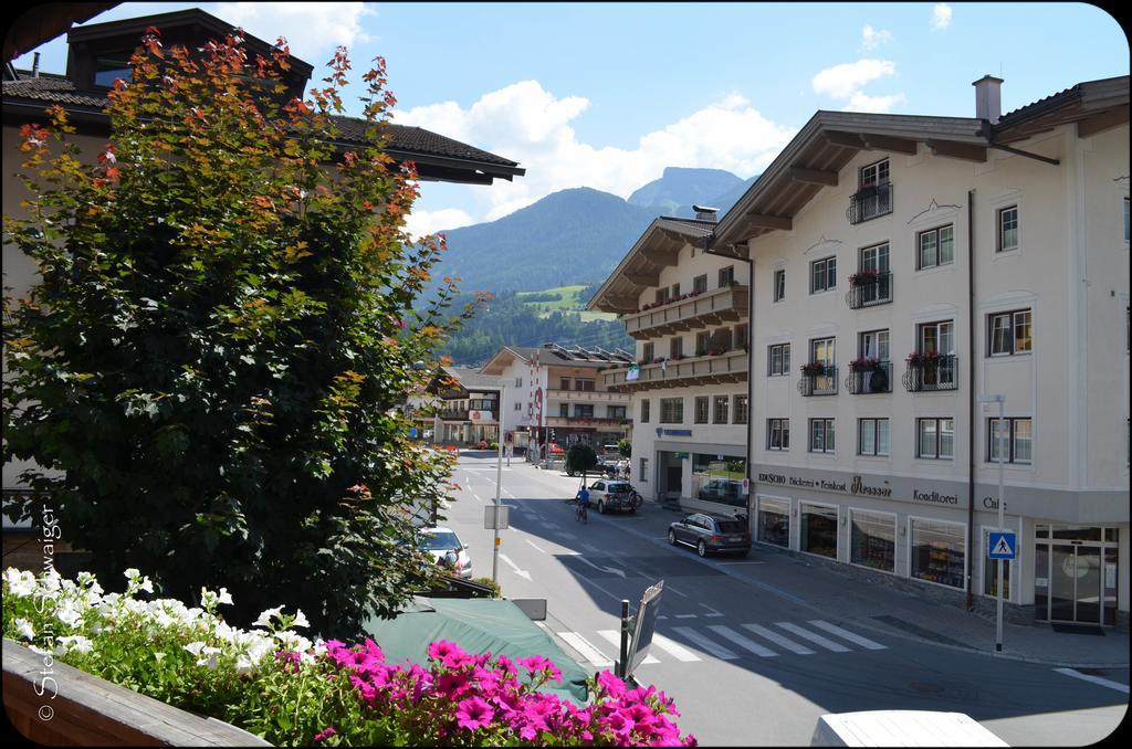 Gasthof Hotel Kirchenwirt ツェル・アム・ツィラー エクステリア 写真