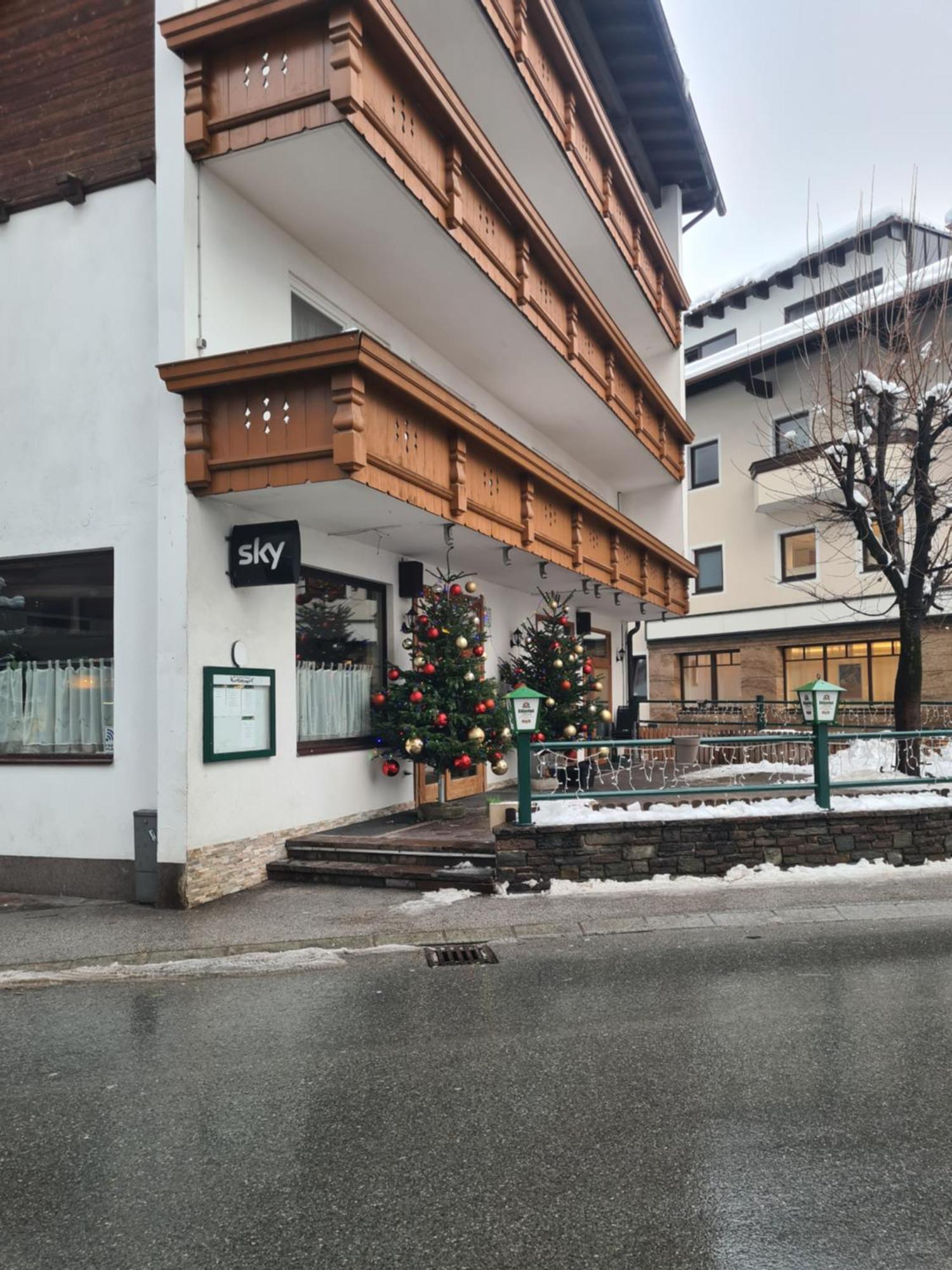 Gasthof Hotel Kirchenwirt ツェル・アム・ツィラー エクステリア 写真