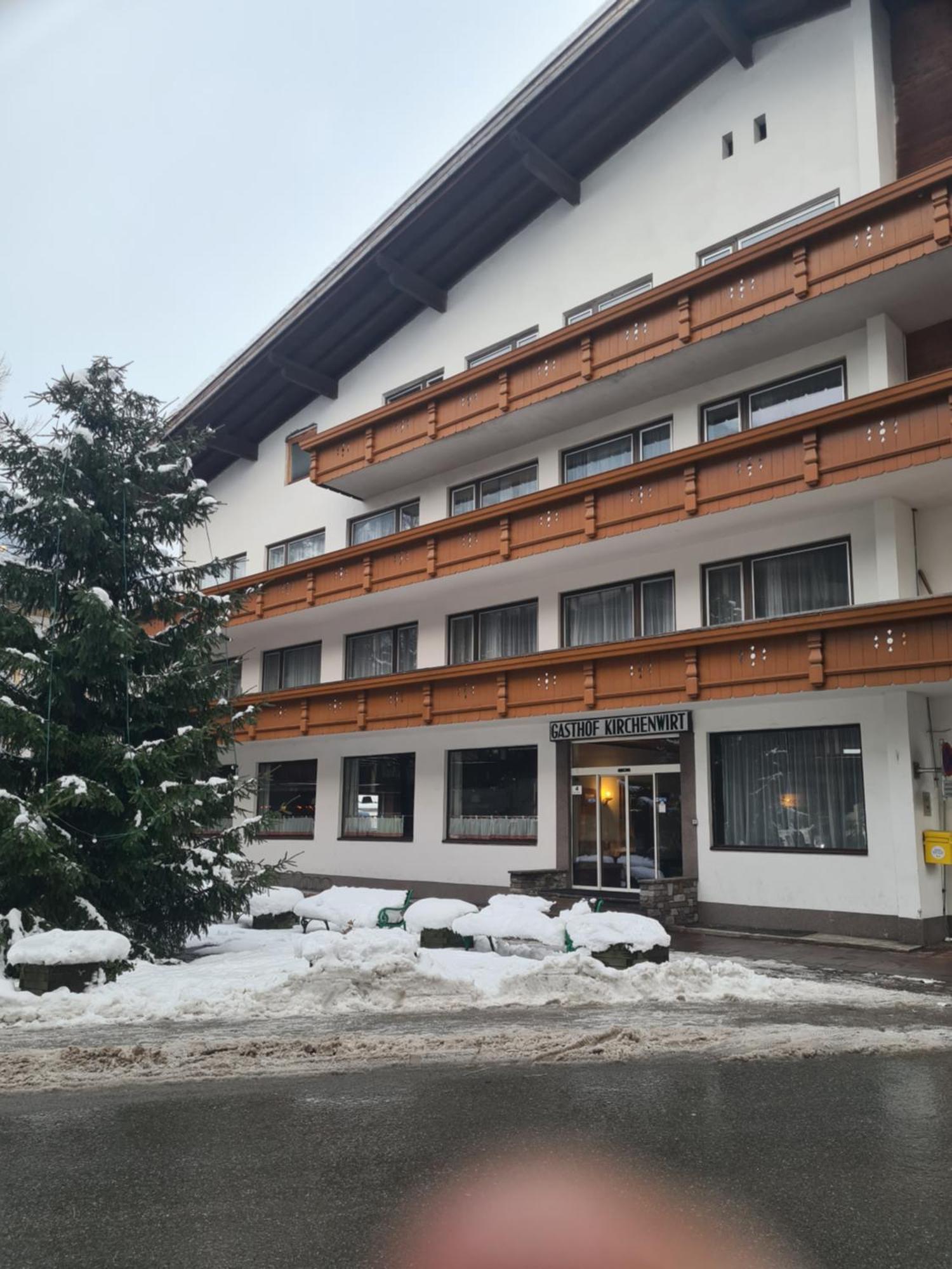 Gasthof Hotel Kirchenwirt ツェル・アム・ツィラー エクステリア 写真