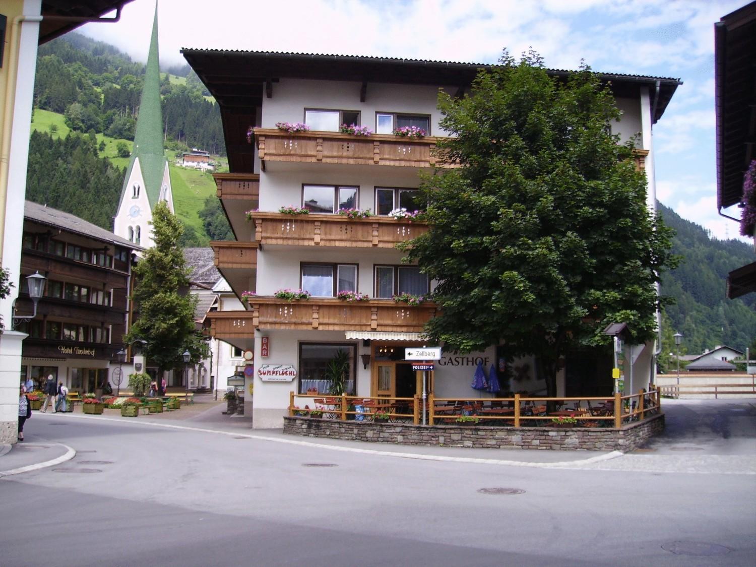 Gasthof Hotel Kirchenwirt ツェル・アム・ツィラー エクステリア 写真