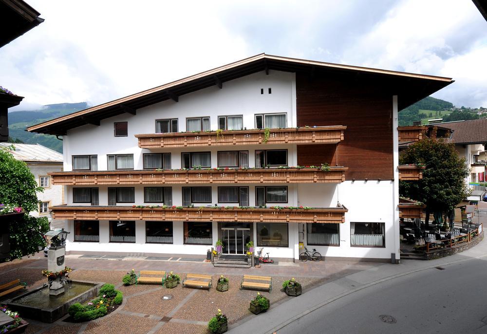 Gasthof Hotel Kirchenwirt ツェル・アム・ツィラー エクステリア 写真
